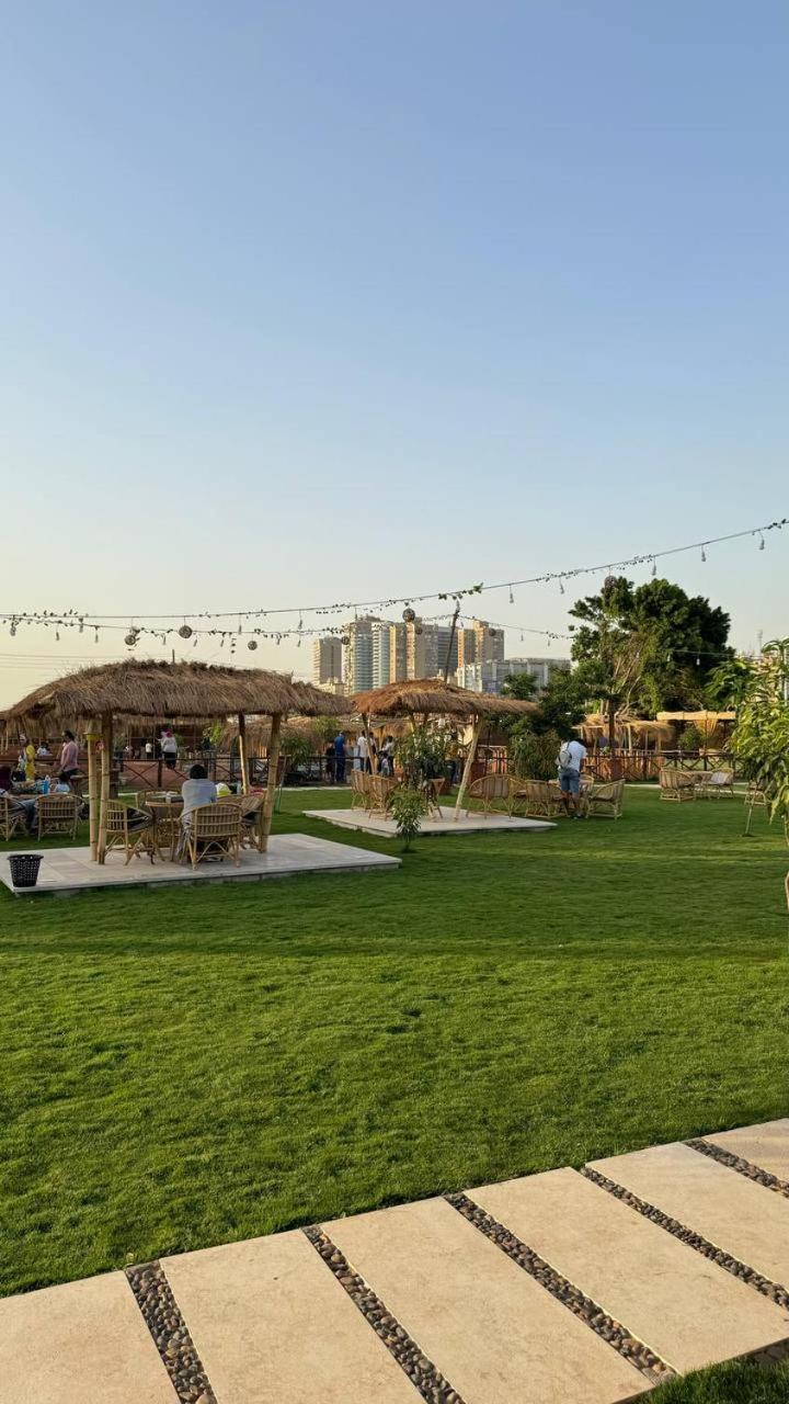 Gold Island Resort Giza Bagian luar foto