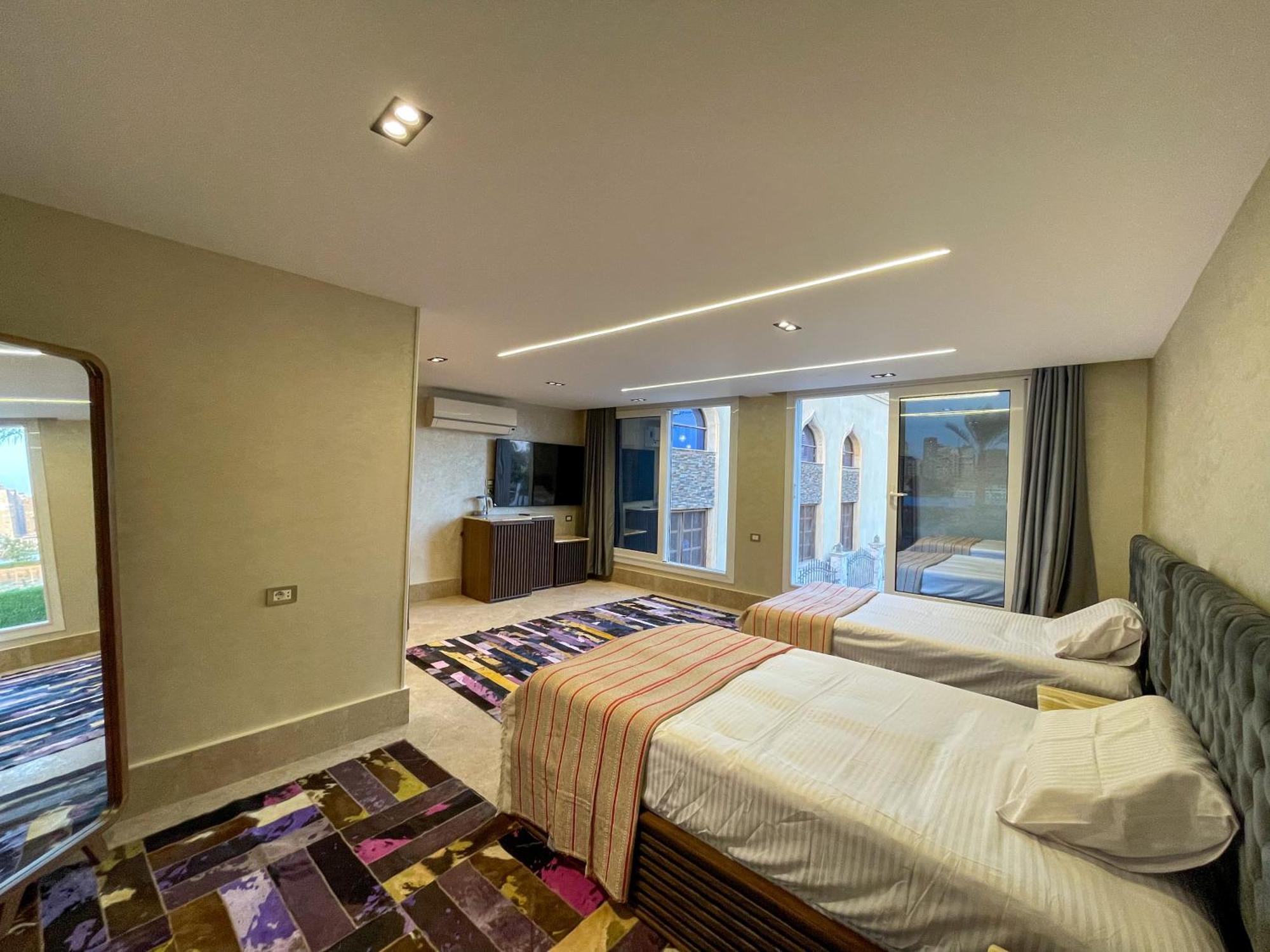 Gold Island Resort Giza Bagian luar foto