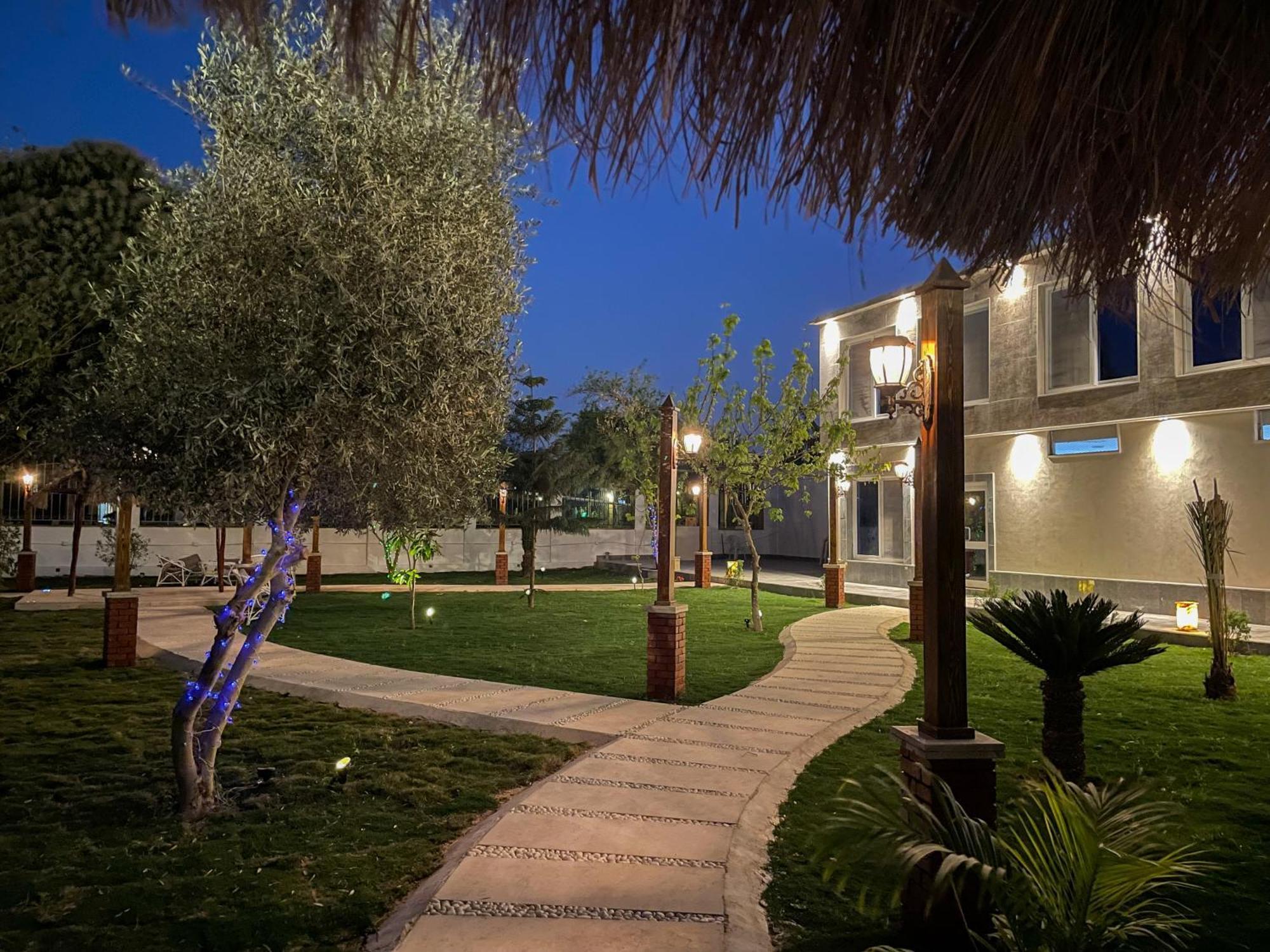 Gold Island Resort Giza Bagian luar foto