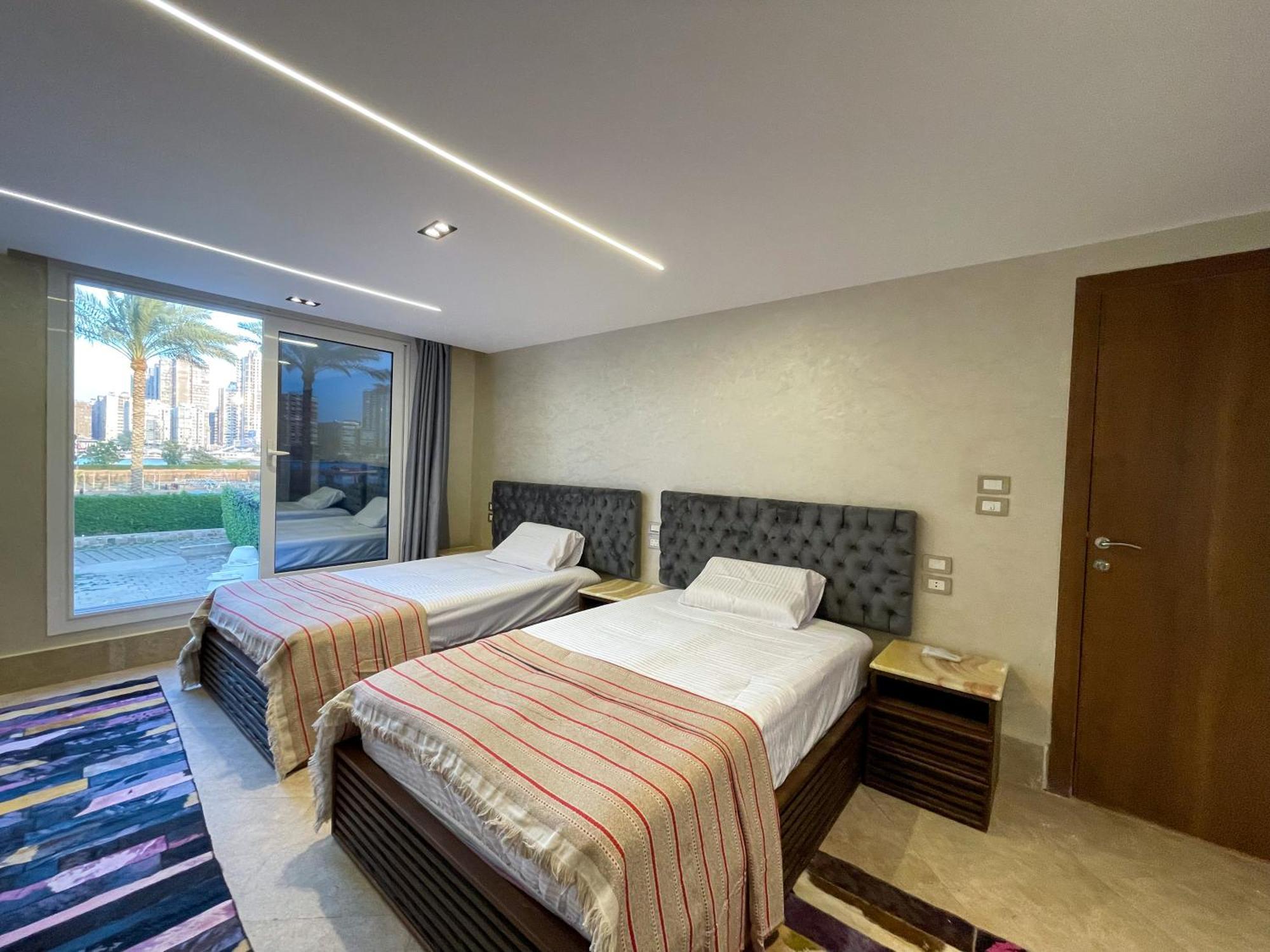 Gold Island Resort Giza Bagian luar foto
